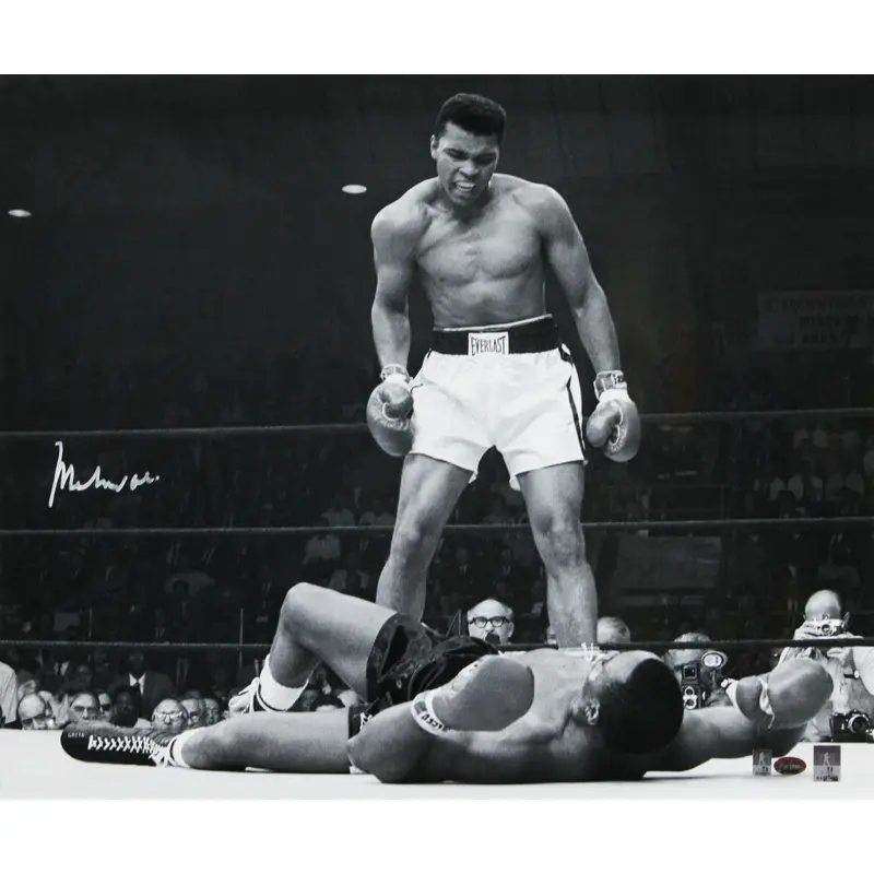 Muhammad Ali Signed B&W 20x24 Vs. Sonny Liston Photo Auto 10! PSA/DNA #3A48006