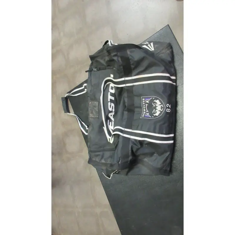 Used Easton Shewolves 82 Hockey Duffle Bag - wear