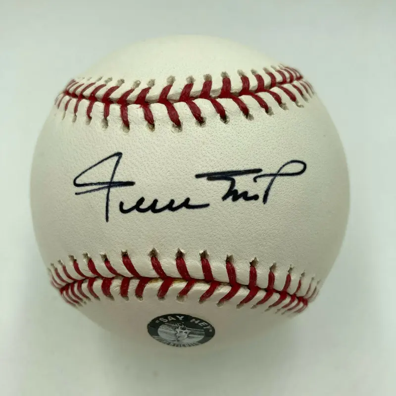 Beautiful Willie Mays Signed Major League Baseball Steiner Hologram