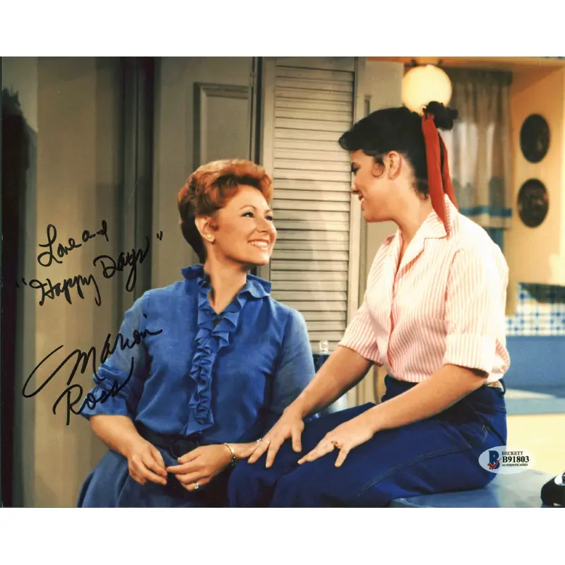 Marion Ross Happy Days "Love And Happy Days" Signed 8x10 Photo BAS #B91803