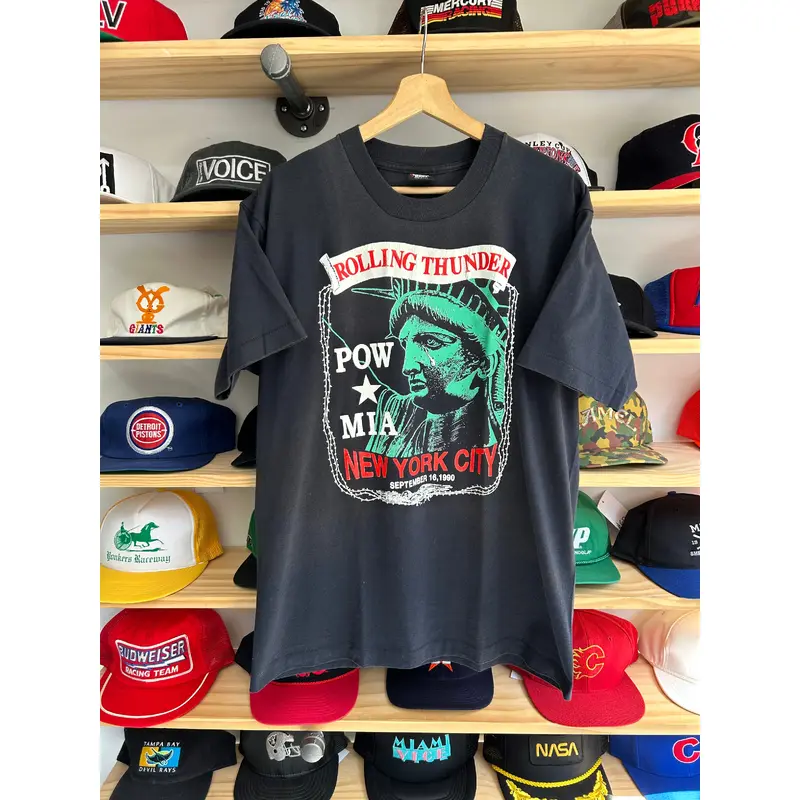 Vintage 1990 Rolling Thunder New York Crying Liberty Tee Large