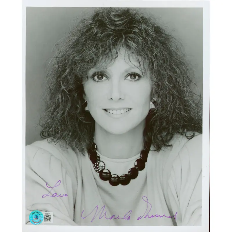 Marlo Thomas That Girl "Love" Authentic Signed 8x10 Photo BAS #BK03911