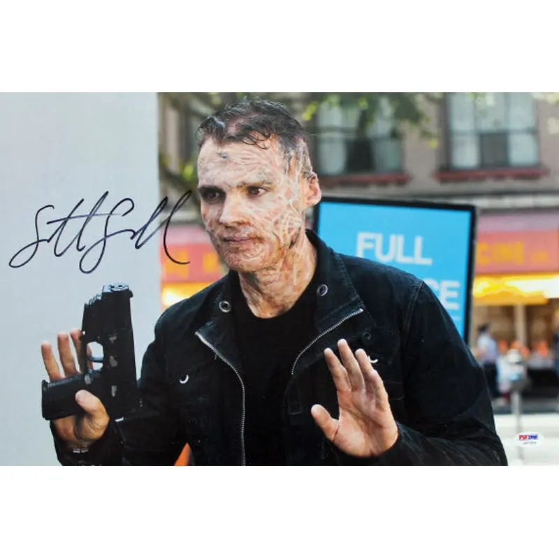 Seth Gabel Fringe Authentic Signed 12x18 Photo Autographed PSA/DNA #Z57253