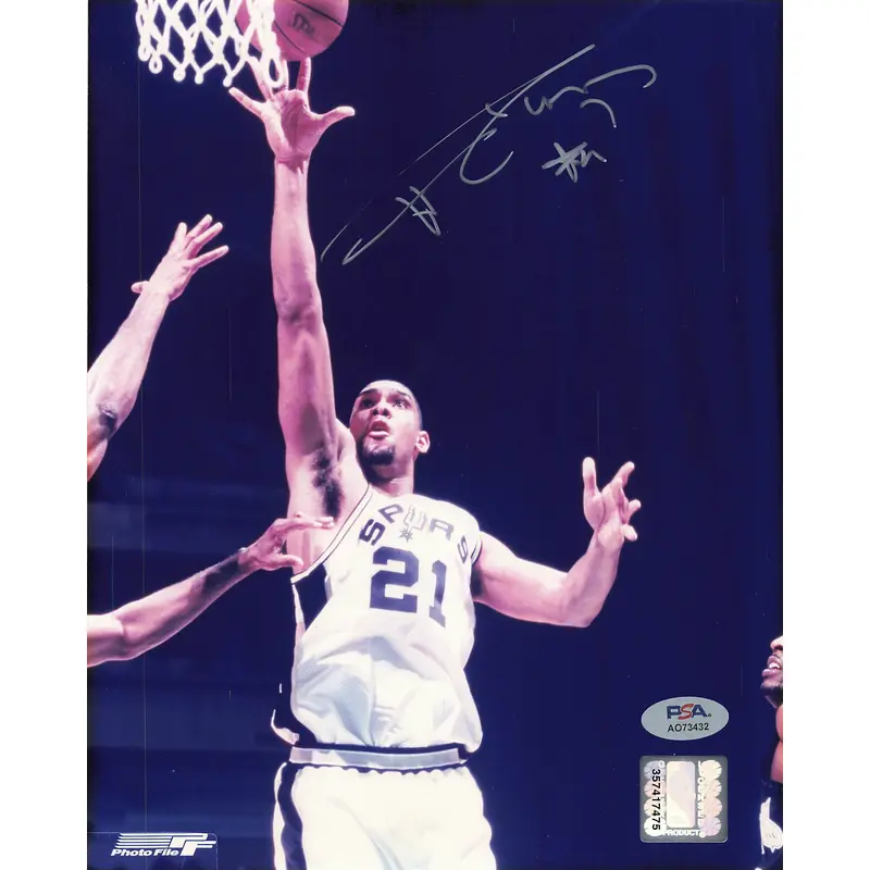 Tim Duncan signed 8x10 photo PSA/DNA San Antonio Spurs Autographed
