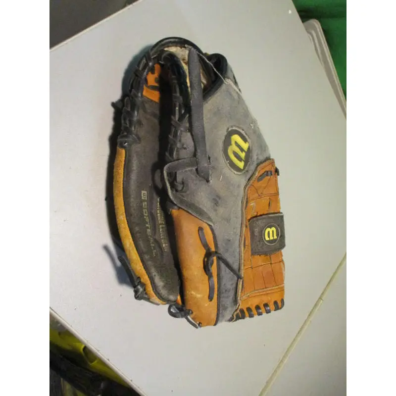 Used Wilson Elite Softball 13" Glove - RHT
