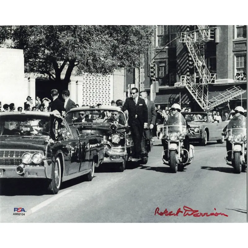 Robert Davison signed 8x10 photo PSA/DNA Autographed