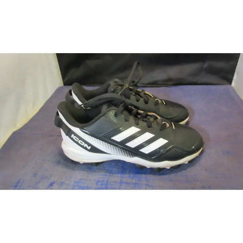 Used Adidas Icon Cleats Youth Size 2.5