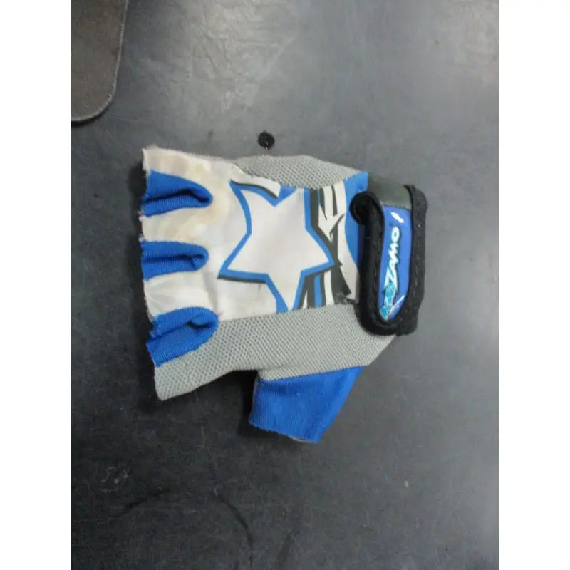 Used Kids Zamo Medium Right Hand Glove