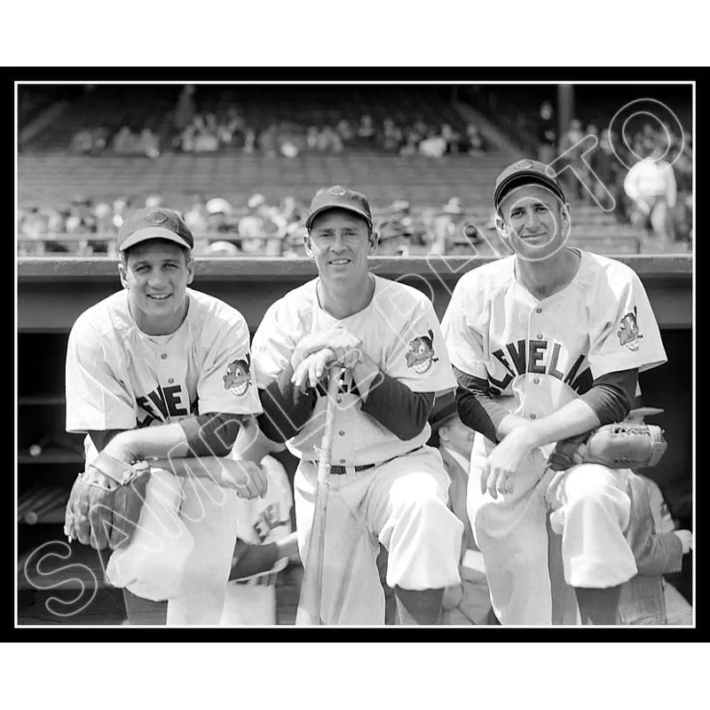 1949 Cleveland Indians 8X10 Photo - Rosen Gordon Vernon - 894
