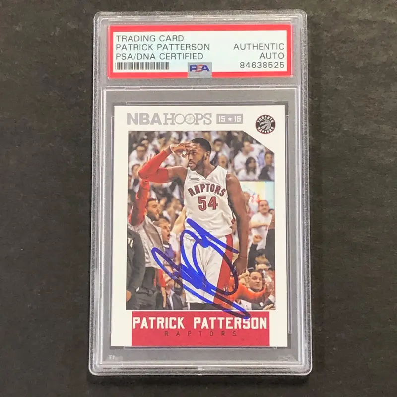 2015-16 NBA Hoops #196 Patrick Patterson Signed Card AUTO PSA Slabbed Raptors