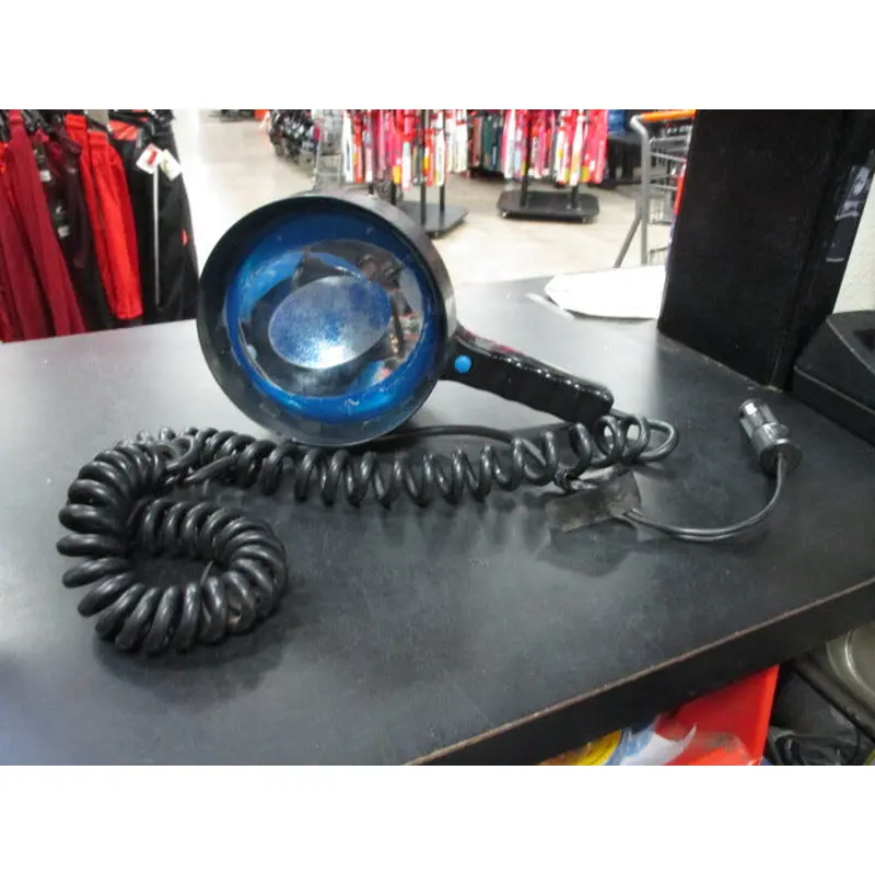 Used Maxi Venus Lite Blue Eye Beam Diver Flashlight