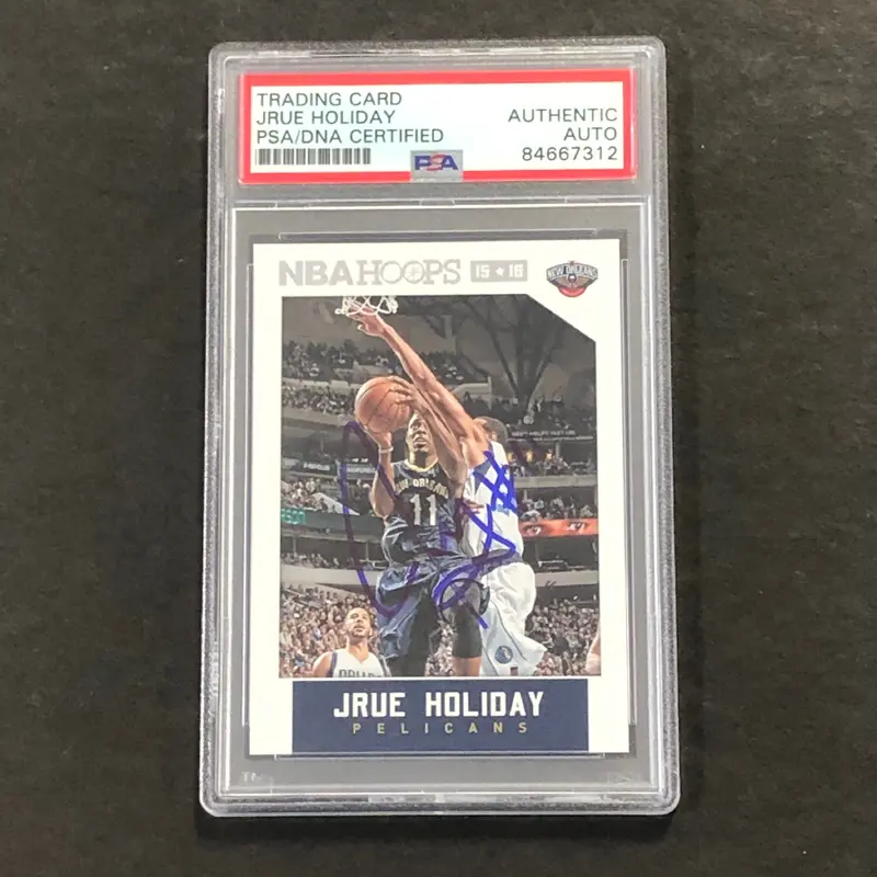 2015-16 NBA Hoops #12 Jrue Holiday Signed Card AUTO PSA Slabbed New Orleans Pelican
