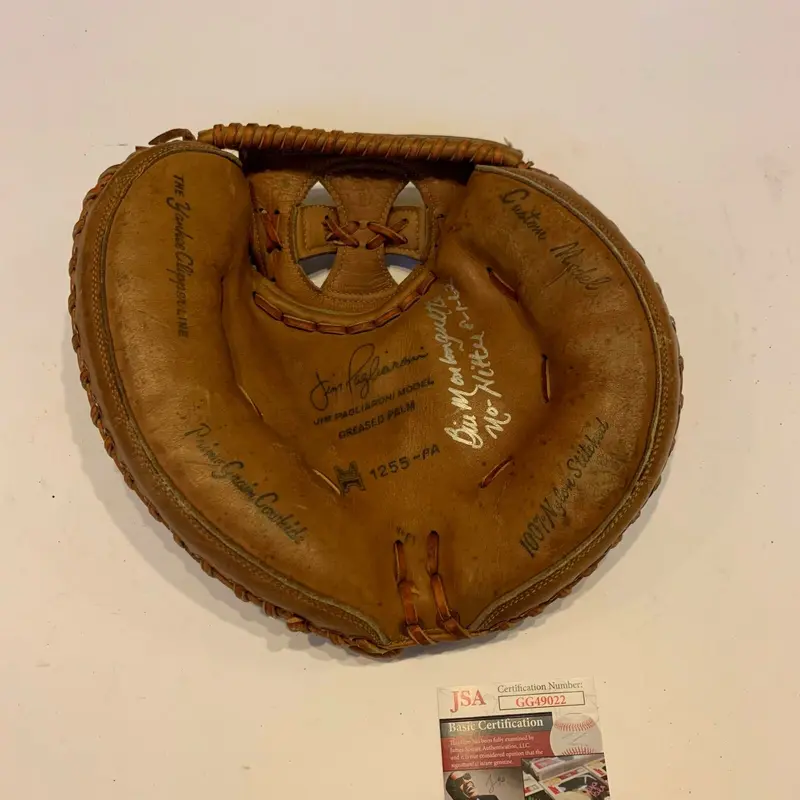 Bill Monbouquette 1962 No Hitter Signed Jim Pagliaroni Catchers Mitt JSA COA