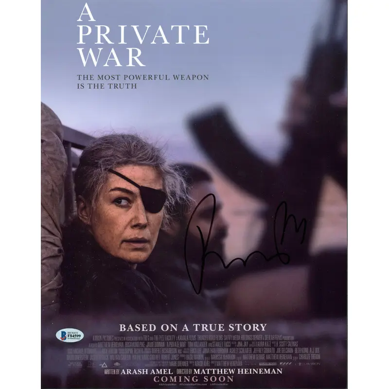 Rosamund Pike A Private War Authentic Signed 11x14 Photo Autographed BAS #F84599