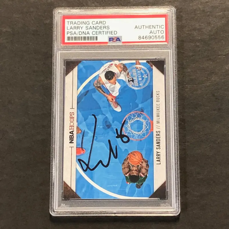 2013-14 Panini NBA Hoops #24 Larry Sanders Signed Card AUTO PSA/DNA Slabbed Bucks