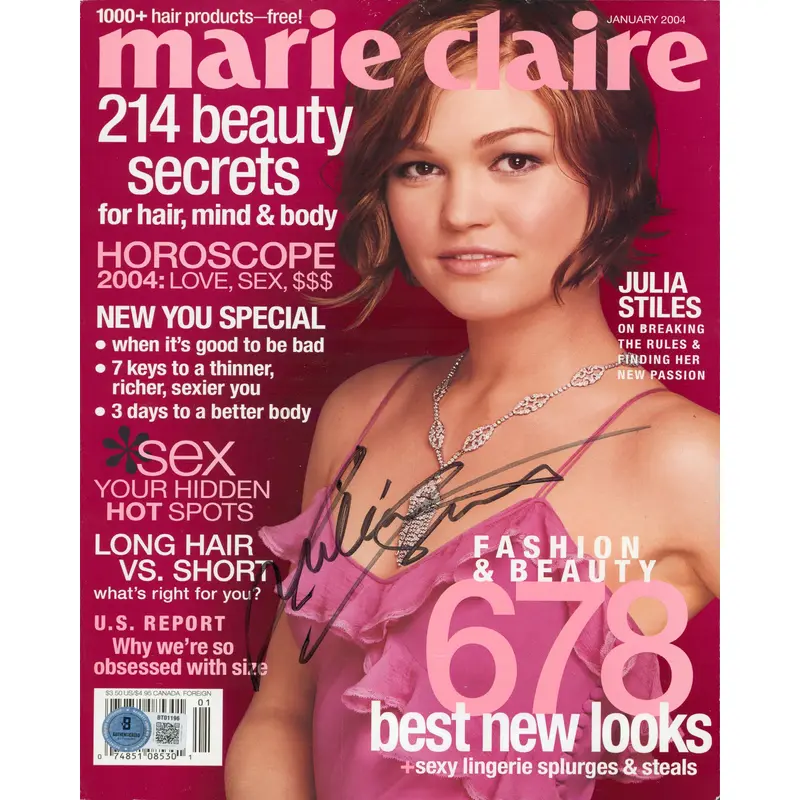 Julia Stiles Authentic Signed Marie Claire Magazine Cover Jan. 2004 BAS #BT01196