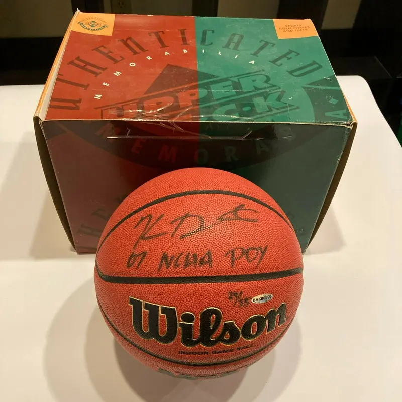 Kevin Durant 2007 NCAA Player Of The Year Rookie Signed Basketball UDA COA
