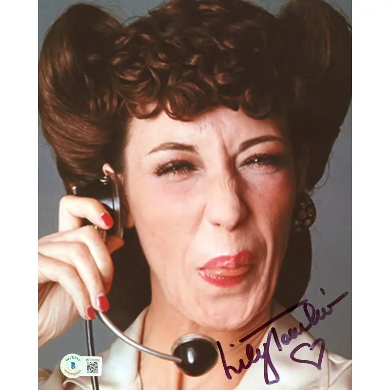 Lily Tomlin Rowan & Martin's Laugh-In Authentic Signed 8x10 Photo BAS #BF06382