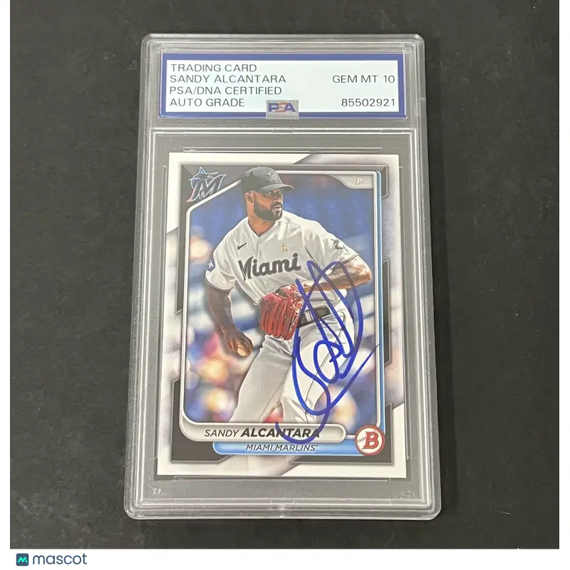 2024 Bowman #8 Sandy Alcantara signed card PSA Auto 10