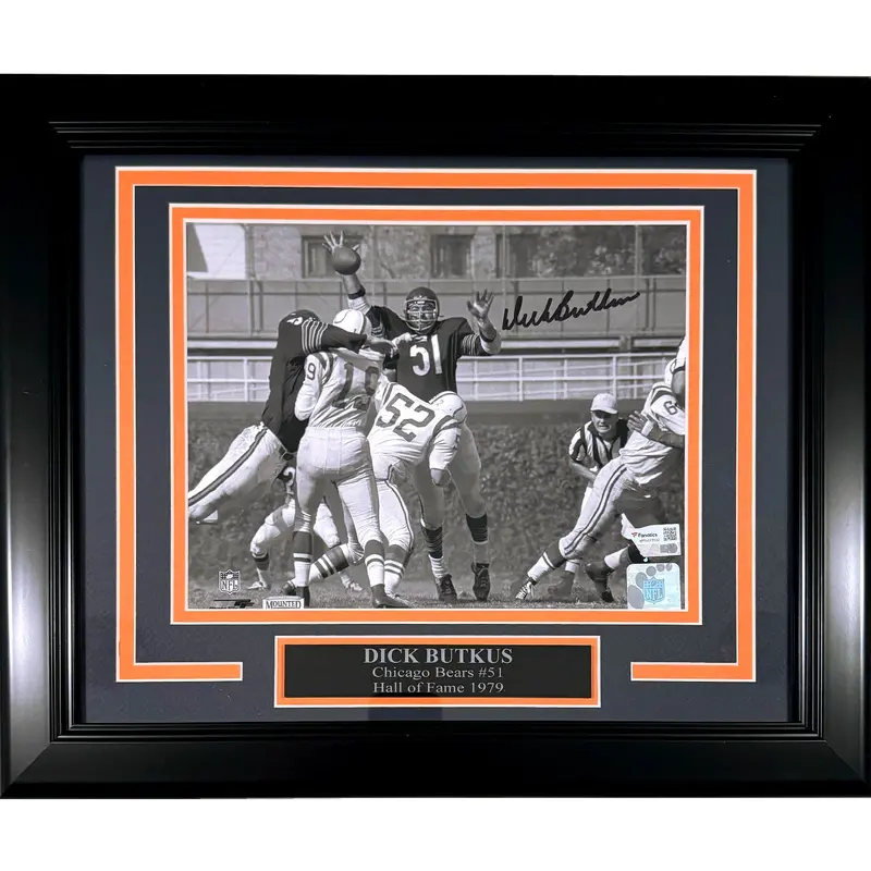Dick Butkus Autographed Chicago Bears Deluxe Framed 8x10 Photo - Fanatics