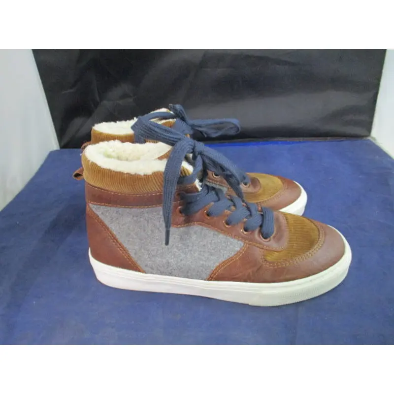 Used GAP Sherpa & Corduroy Sneakers Youth Size 1