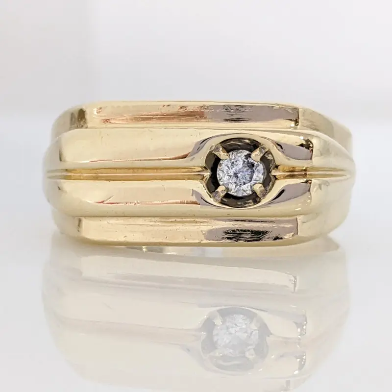 14K .10 CARAT TOTAL I1 G DIAMOND ROUND ESTATE RING 8.3 GRAMS