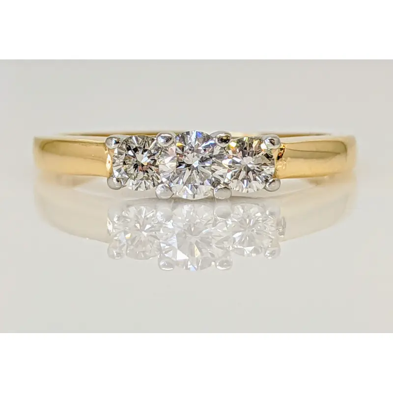 14K .40 CARAT TOTAL WEIGHT SI2 G DIAMOND ROUND (3) TRINITY ESTATE RING 2.9 GRAMS