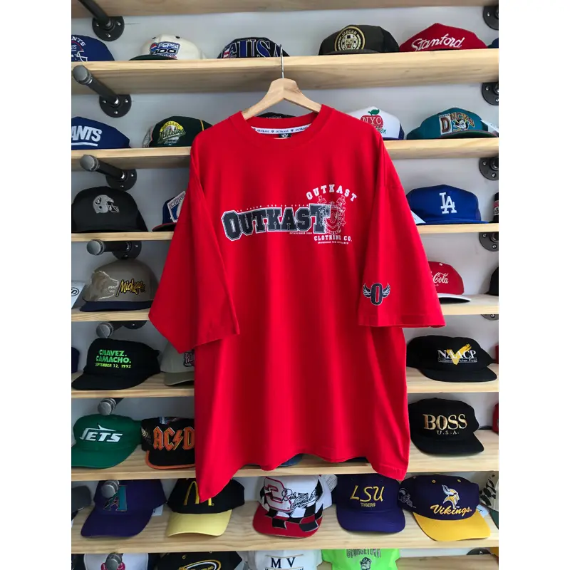 Vintage OutKast Clothing Tee Size 2XL