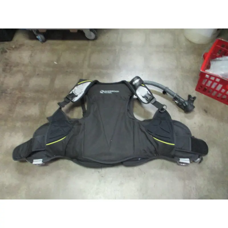 Used Sherwood Luna BCD Adult Size Medium