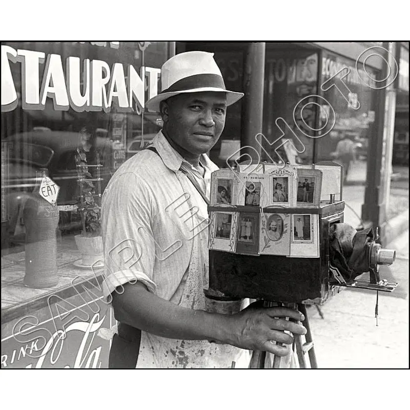 Black Street Photographer 8X10 Photo - 1938 Columbus Ohio - 2472