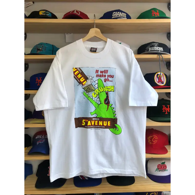 Vintage 1992 Hersheys 5th Avenue Candy Promo Tee Size XL