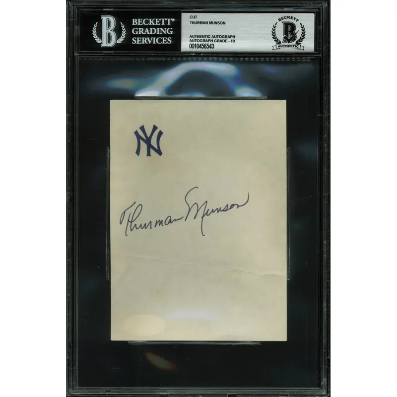 Yankees Thurman Munson Authentic Signed 4x5.5 Cut Auto Graded Gem 10 BAS Slabbed