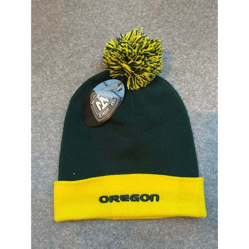 Green Oregon Ducks Beanie With Yellow Fold