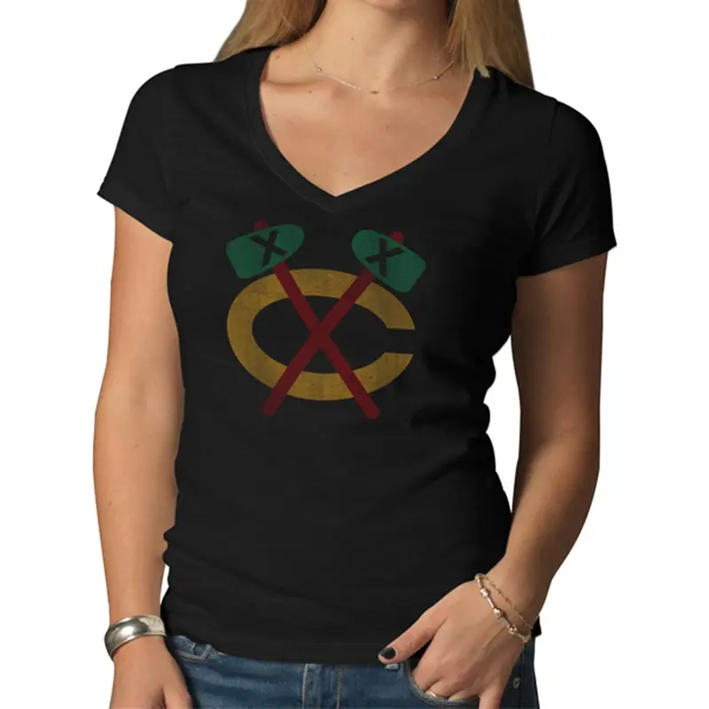 Chicago Blackhawks - Logo Scrum Premium Black Juniors V-Neck T-Shirt