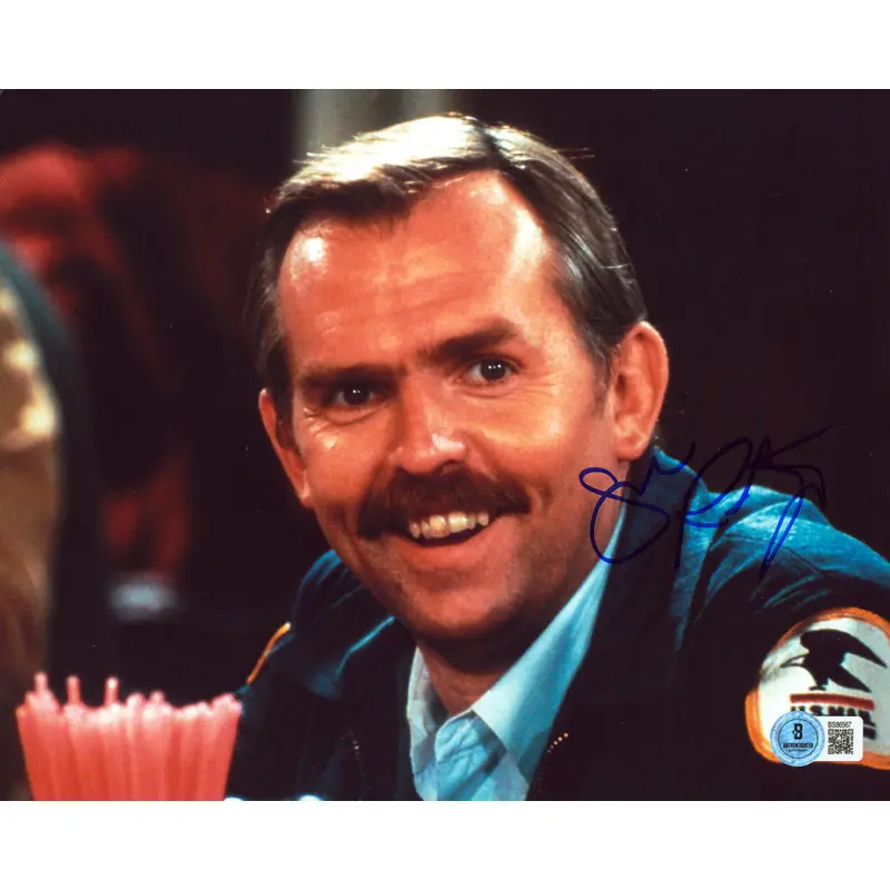 John Ratzenberger Cheers Authentic Signed 8x10 Horizontal Photo BAS 9