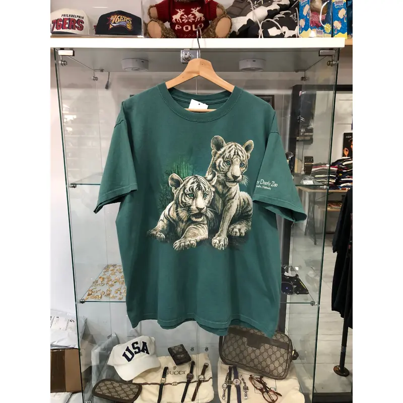 Vintage Henry Doorly Zoo Tigers Tee Size XL