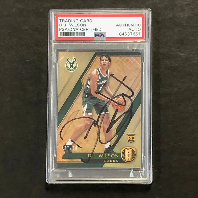 2017-18 Panini Chronicles #173 D.J. Wilson Signed Card AUTO PSA/DNA Slabbed Bucks