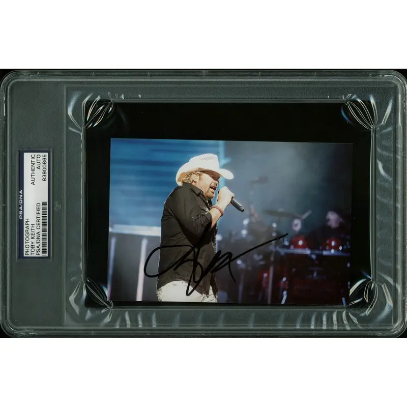 Toby Keith Authentic Signed Country Music 4x6 Photo PSA/DNA Slabbed #83900865