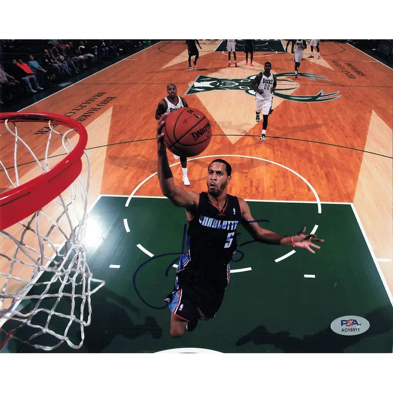 DOMINIC MCGUIRE signed 8x10 photo PSA/DNA Charlotte Hornets Autographed