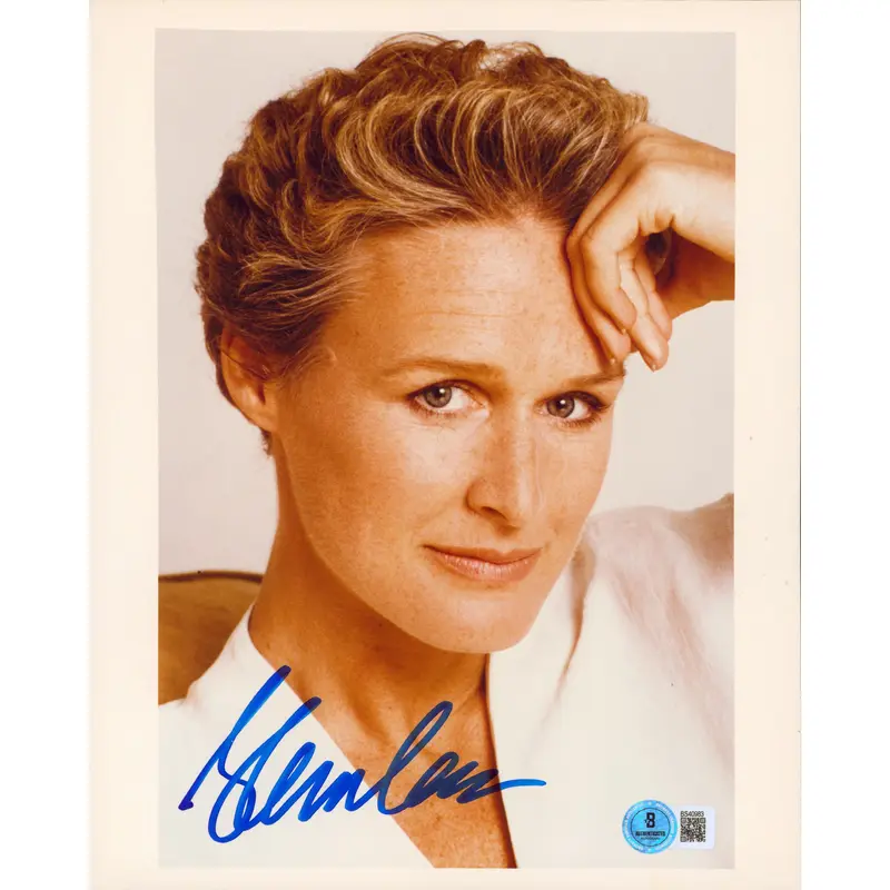 Glenn Close Fatal Attraction Authentic Signed 8x10 Vertical Photo BAS #BS40983