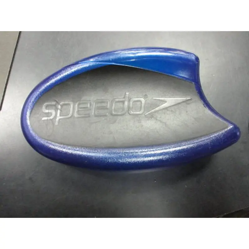 Used Speedo Fillable Pull Boey