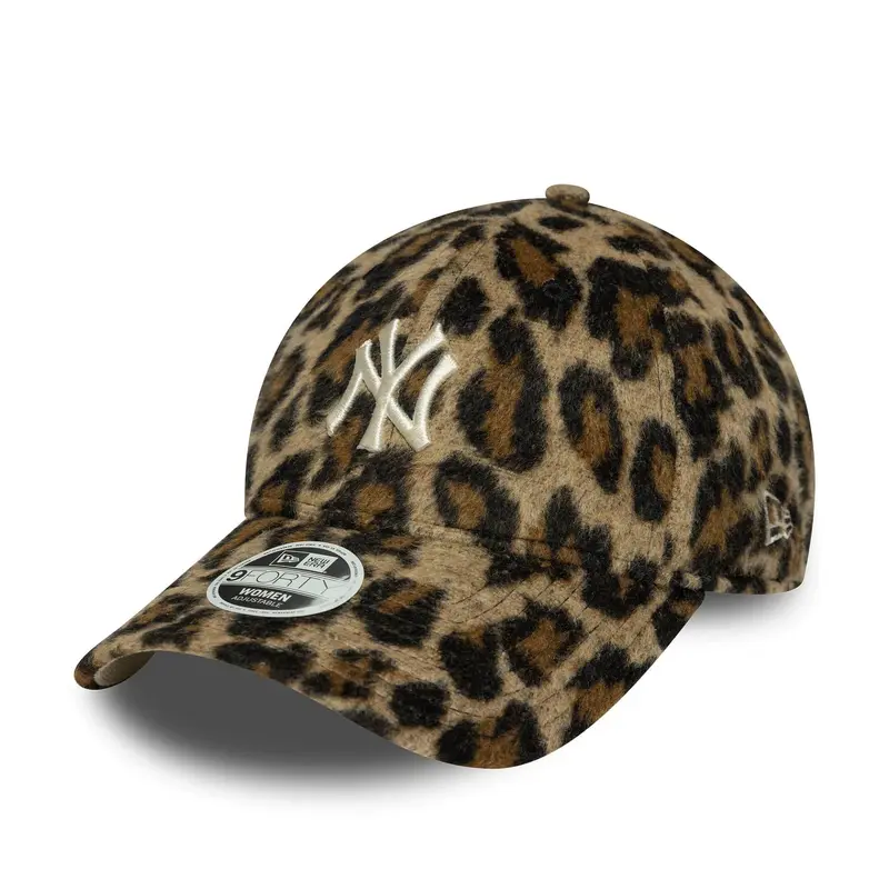 New York Yankees Womens MLB Cosy Animal Leopard 9FORTY Adjustable Cap